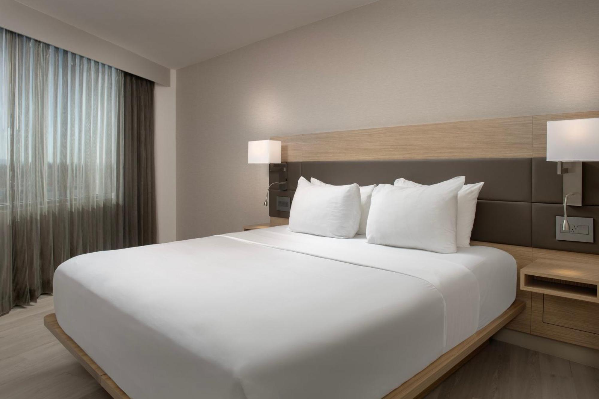 Ac Hotel By Marriott Portland Lake Oswego Eksteriør billede