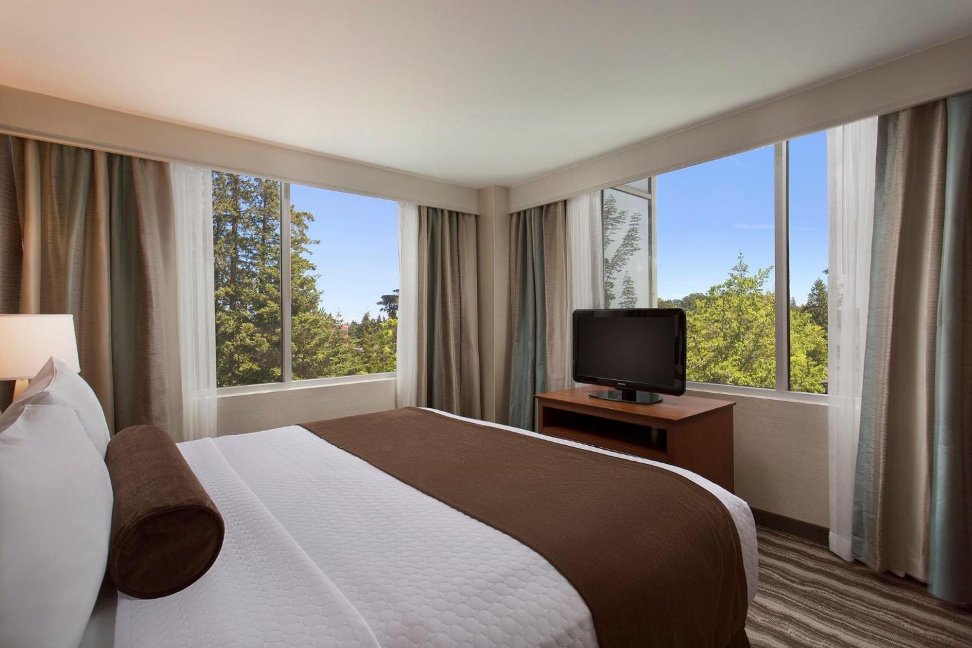Ac Hotel By Marriott Portland Lake Oswego Eksteriør billede