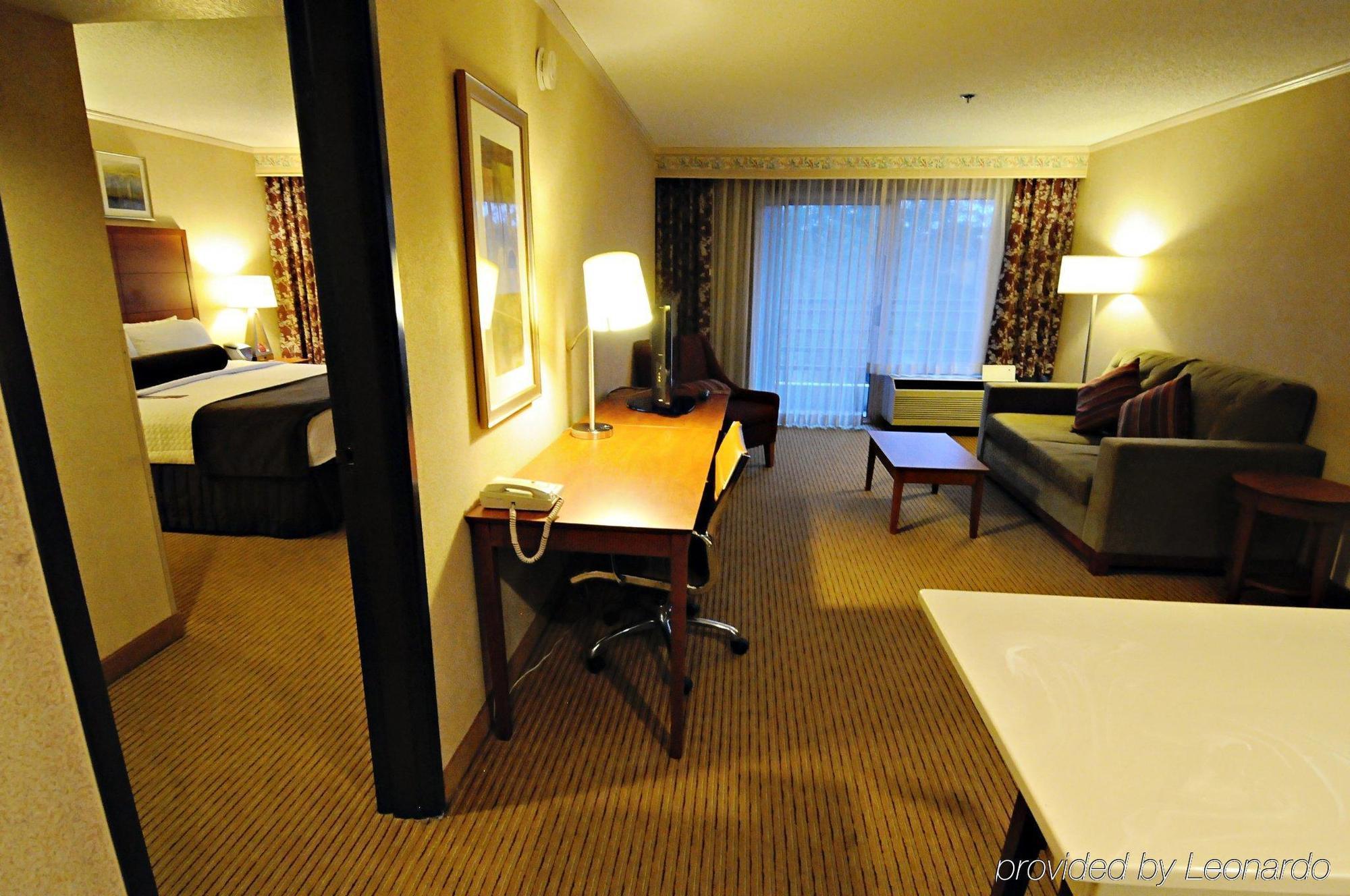 Ac Hotel By Marriott Portland Lake Oswego Eksteriør billede